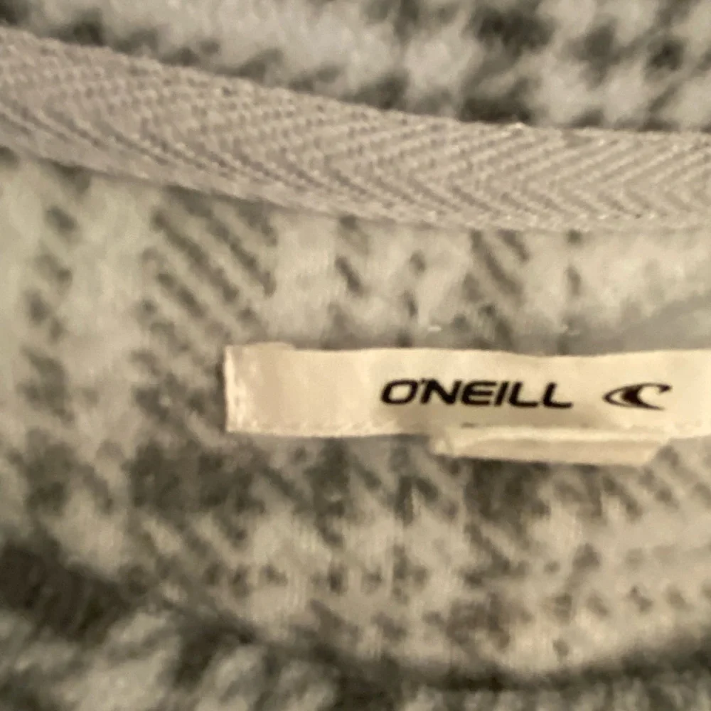 O'Neill | Gray & Blue Plaid Zane Pullover - Juniors Size XS